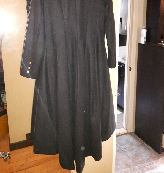 Long Black Coat - Picture 5 of 5